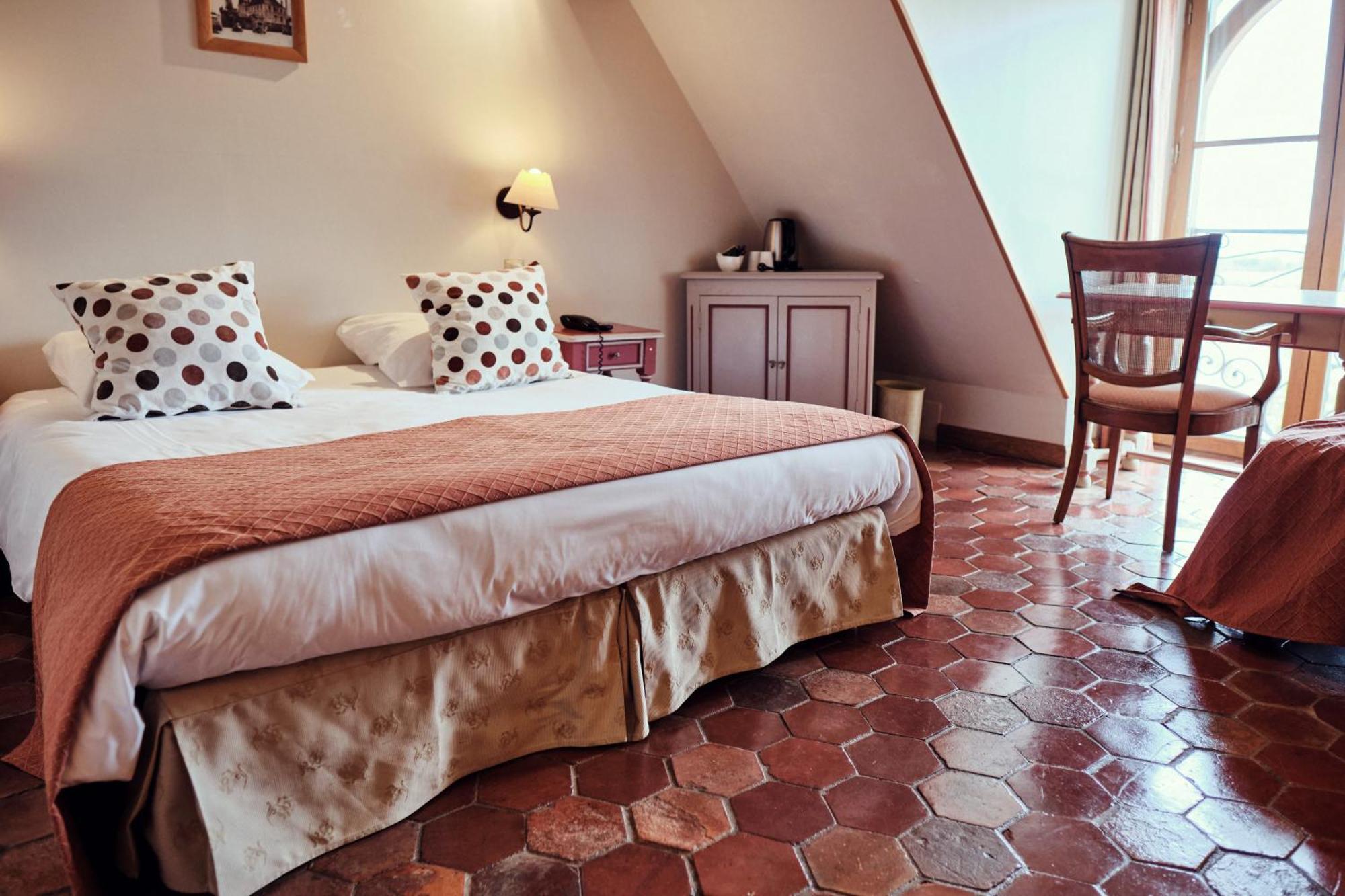 Hostellerie De La Tour D'Auxois Saulieu Exteriér fotografie