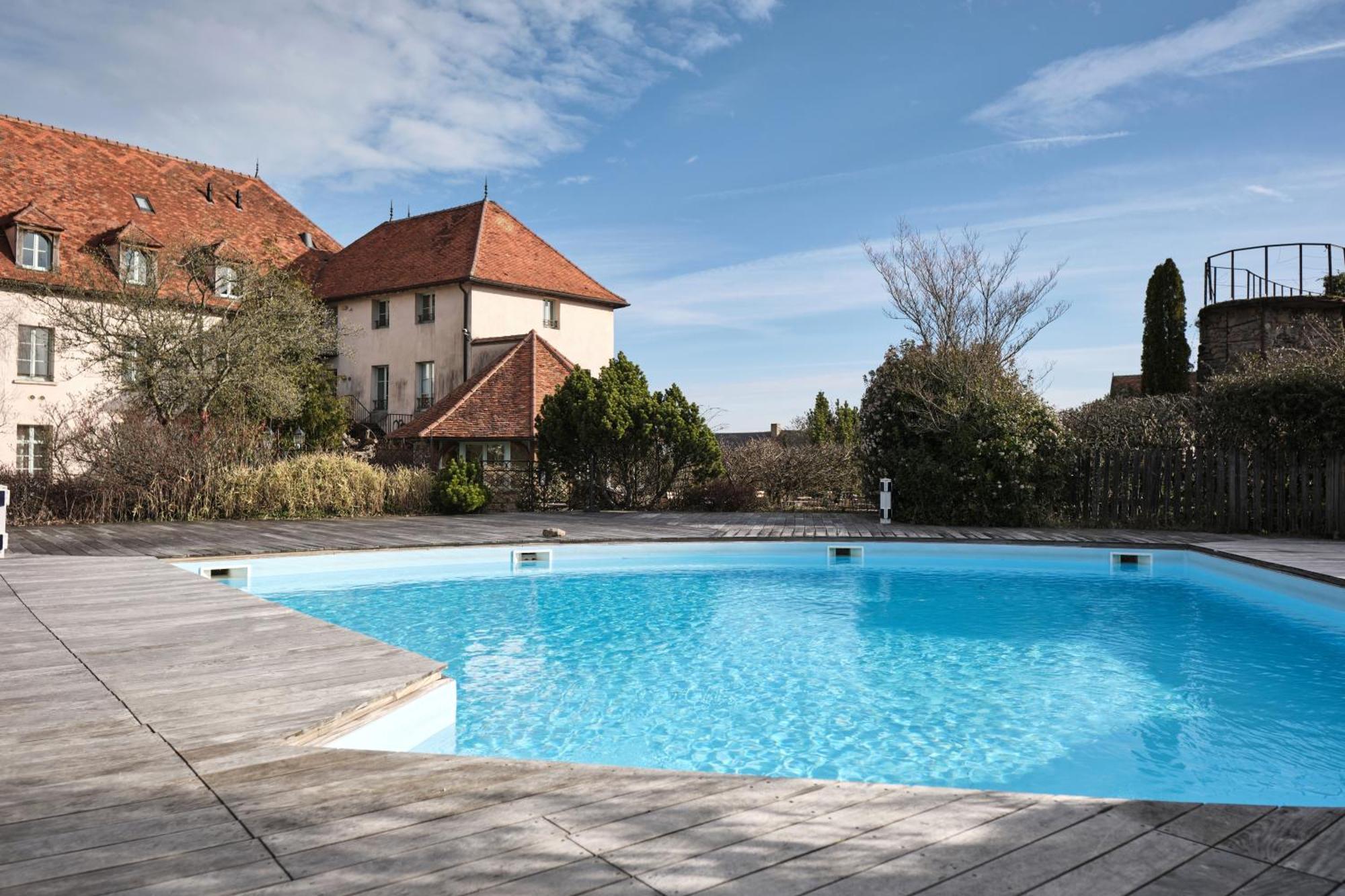 Hostellerie De La Tour D'Auxois Saulieu Exteriér fotografie
