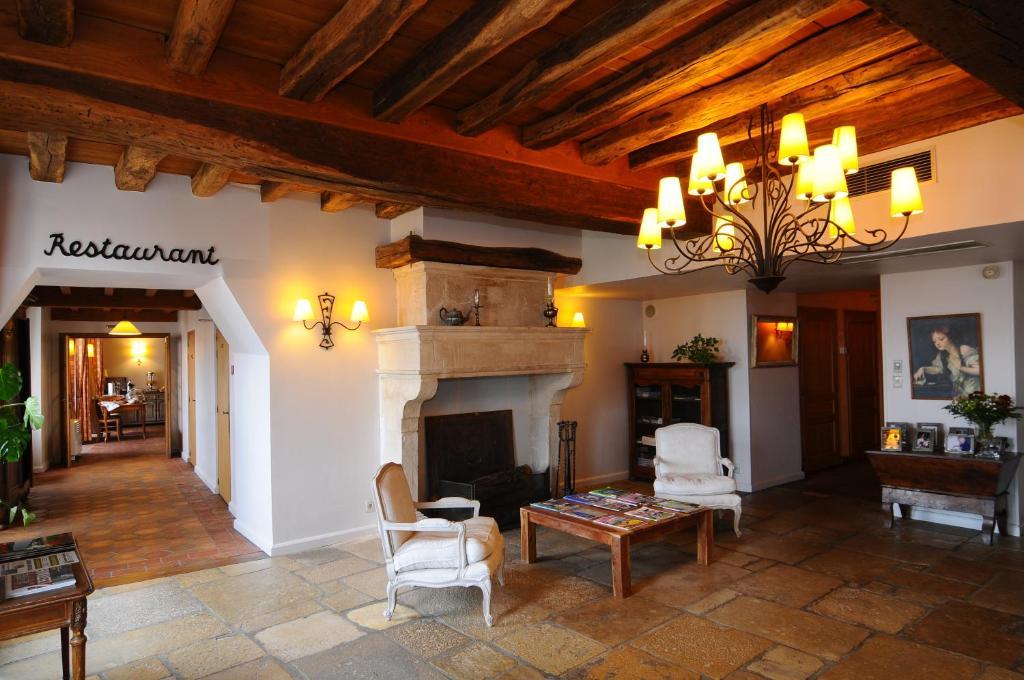 Hostellerie De La Tour D'Auxois Saulieu Exteriér fotografie